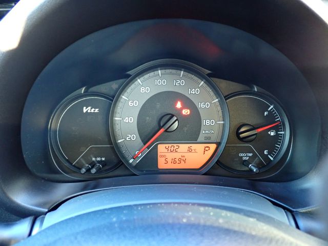 TOYOTA VITZ 2018 Image 31