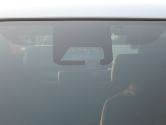 TOYOTA VITZ 2018 Image 31