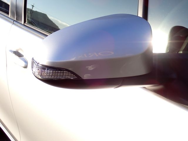 TOYOTA VITZ 2018 Image 31