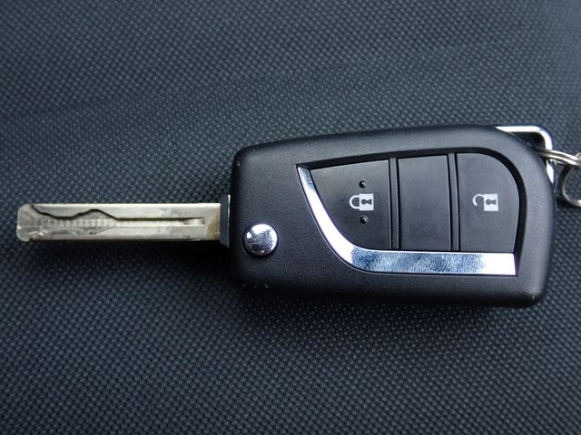 TOYOTA YARIS 2020 Image 31