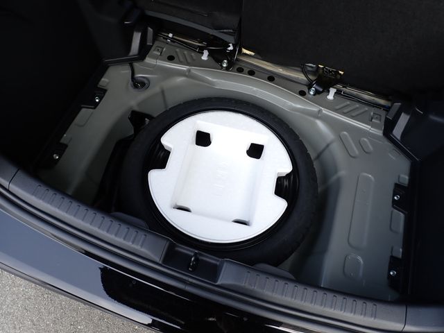 TOYOTA YARIS 2020 Image 31