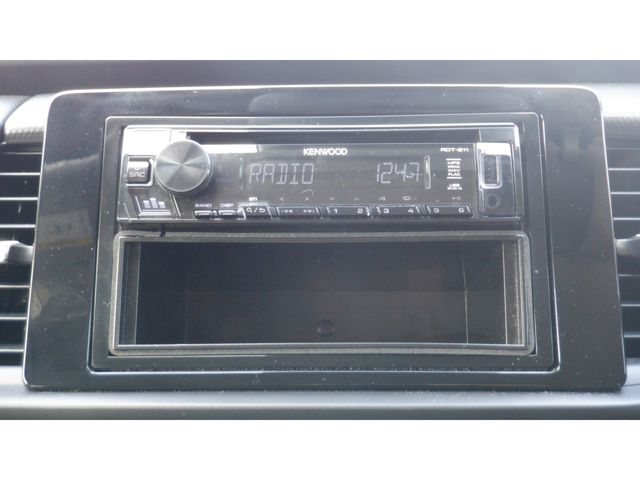 HONDA FIT E:HEV 2020 Image 31