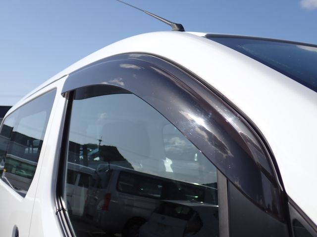 NISSAN NV200 VANETTE VAN 2018 Image 31