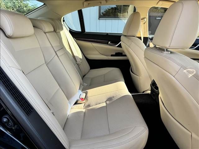 TOYOTA LEXUS GS300H 2013 Image 31