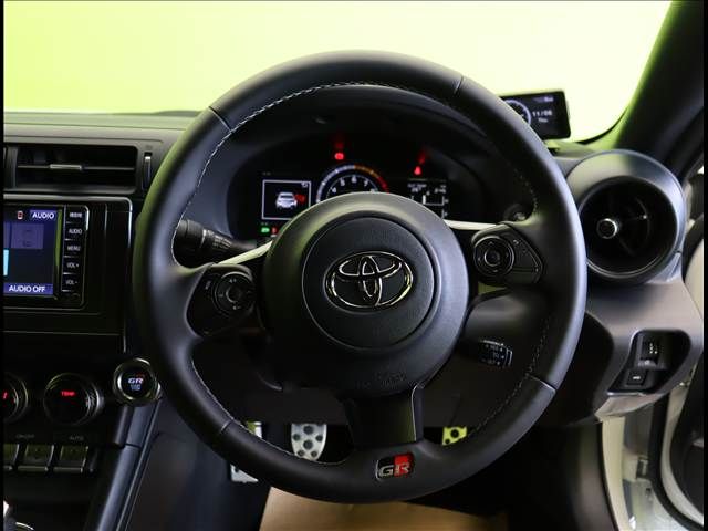 TOYOTA GR86 2022 Image 31