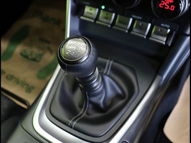 TOYOTA GR86 2022 Image 31