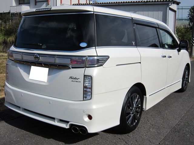 NISSAN ELGRAND 2019 Image 31