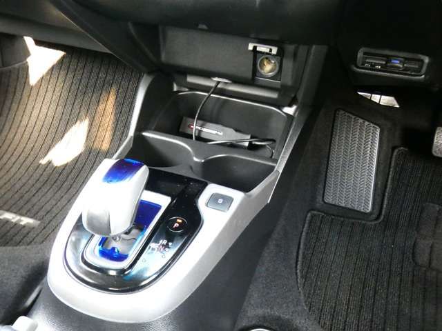 HONDA FIT 2013 Image 31