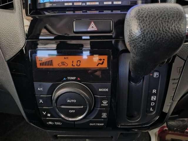 NISSAN ROOX 2011 Image 31