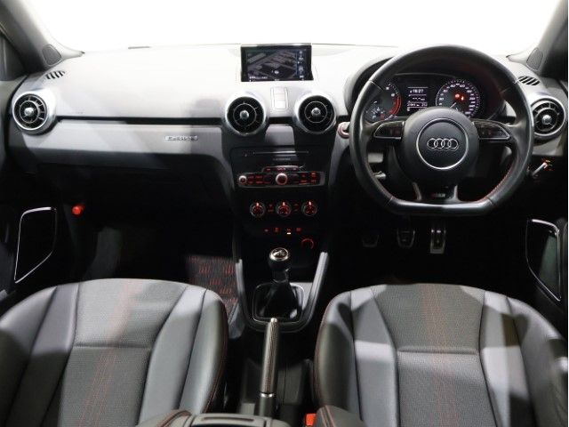 AUDI S1 SPORTBACK 2015 Image 31