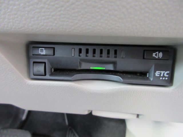 TOYOTA PASSO 4WD 2022 Image 31