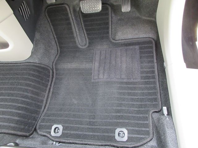 TOYOTA PASSO 4WD 2022 Image 31