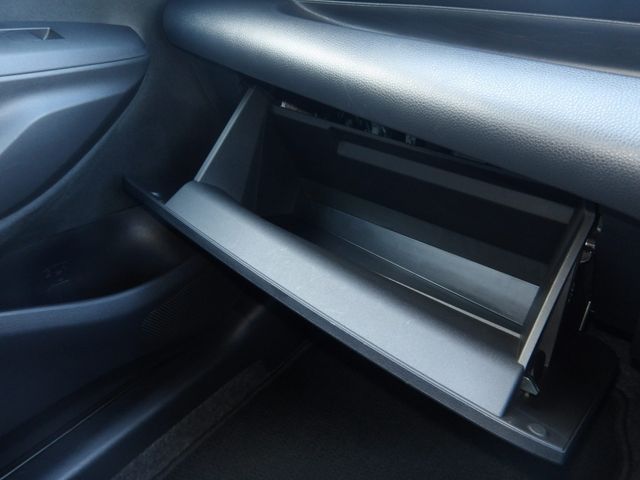 TOYOTA YARIS HYBRID 2023 Image 31