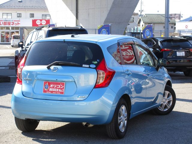 NISSAN NOTE 2015 Image 31