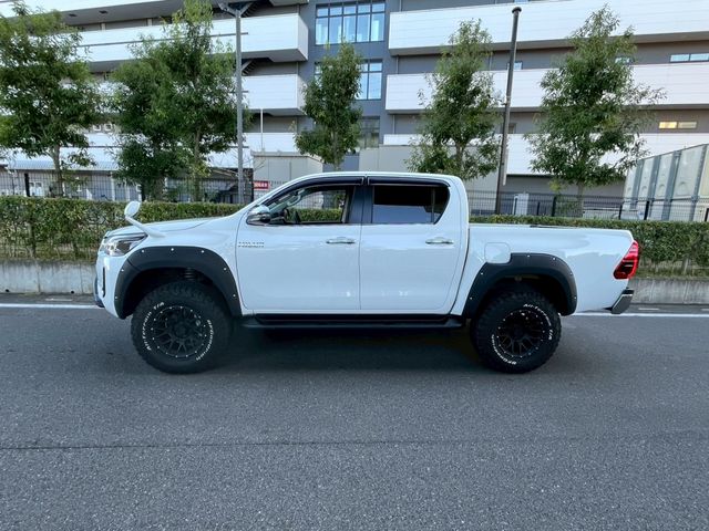 TOYOTA HILUX 4WD 2021 Image 31