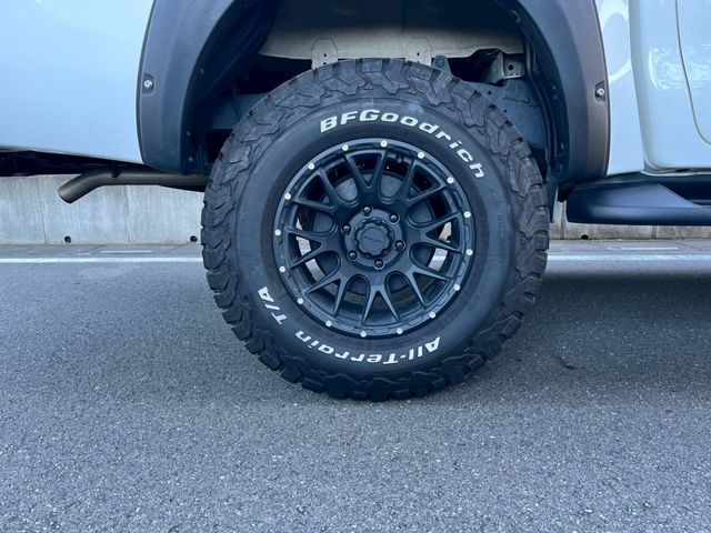 TOYOTA HILUX 4WD 2021 Image 31