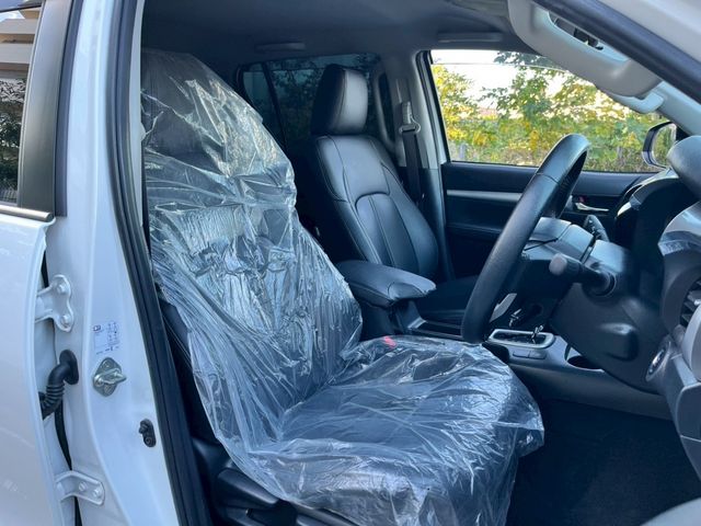 TOYOTA HILUX 4WD 2021 Image 31