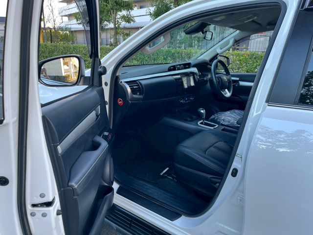 TOYOTA HILUX 4WD 2021 Image 31