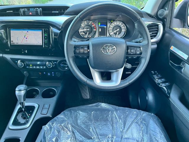 TOYOTA HILUX 4WD 2021 Image 31