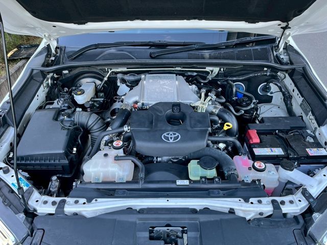 TOYOTA HILUX 4WD 2021 Image 31