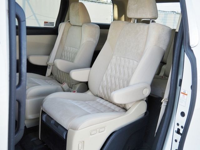 TOYOTA VELLFIRE  HYBRID 4WD 2021 Image 31