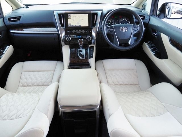 TOYOTA VELLFIRE  HYBRID 4WD 2021 Image 31