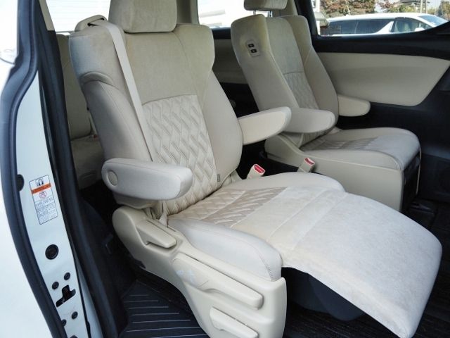 TOYOTA VELLFIRE  HYBRID 4WD 2021 Image 31