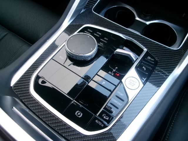 BMW X6 2025 Image 31