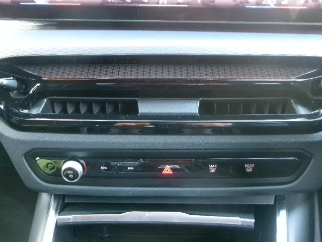 BMW 3SERIES TOURING 2025 Image 31