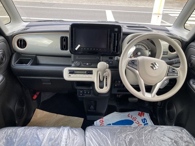 SUZUKI WAGON R SMILE 4WD 2025 Image 31