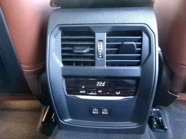 BMW 3SERIES SEDAN 2023 Image 31