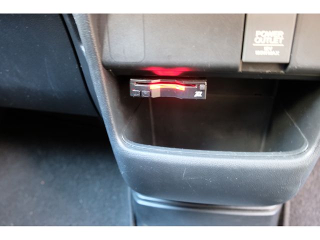 HONDA N BOX 2014 Image 31