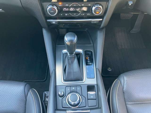 MAZDA ATENZA WAGON 4WD 2018 Image 31