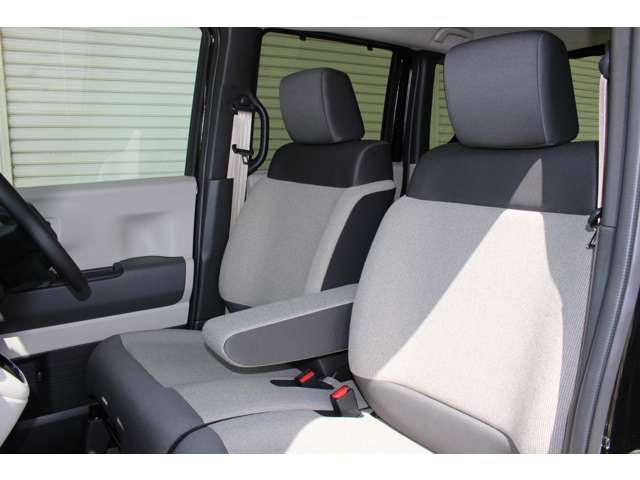 HONDA N BOX 2025 Image 31