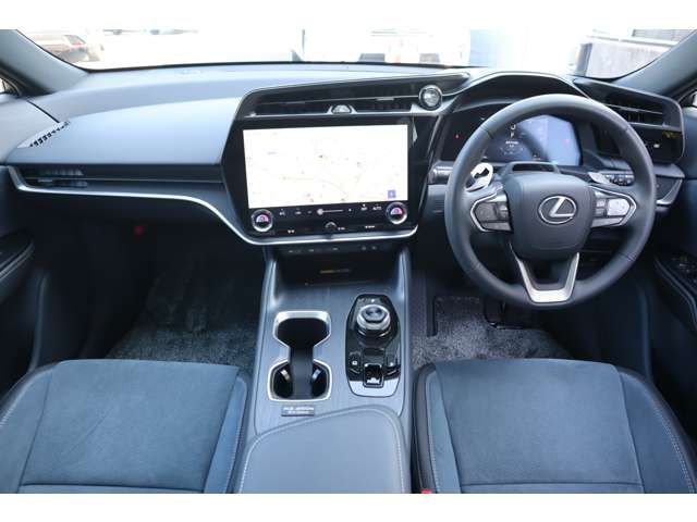 TOYOTA LEXUS RZ450E 2023 Image 31