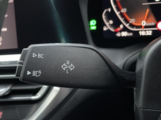 BMW 3SERIES SEDAN 2021 Image 31