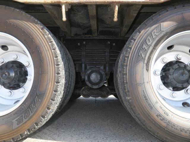 MITSUBISHI FUSOU SUPER GREAT 2010 Image 31