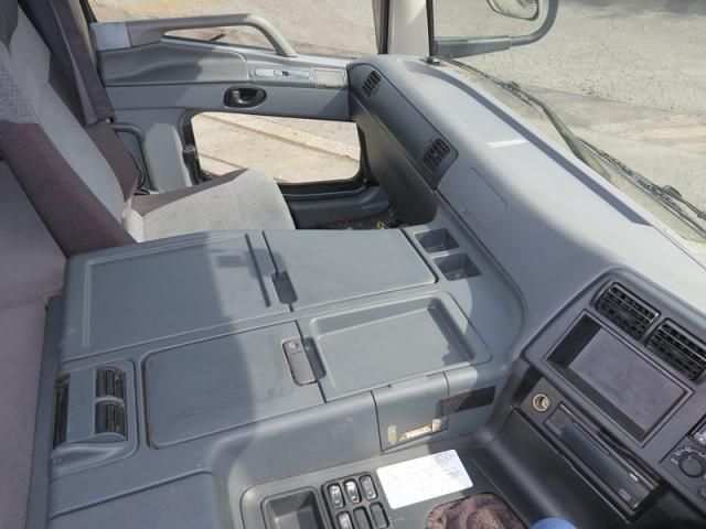 MITSUBISHI FUSOU SUPER GREAT 2010 Image 31