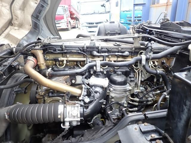 MITSUBISHI FUSOU SUPER GREAT 2013 Image 31