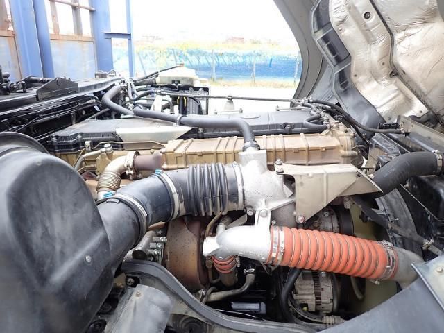 MITSUBISHI FUSOU SUPER GREAT 2013 Image 31