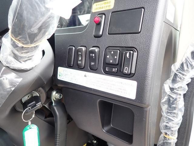 MITSUBISHI FUSOU FIGHTER 2025 Image 31