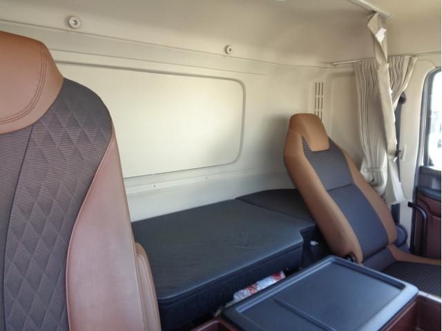 HINO PROFIA 2018 Image 31