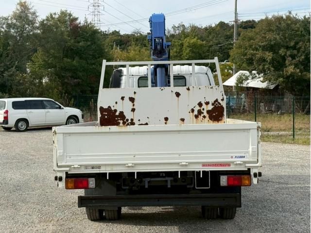 HINO DUTRO 2008 Image 31