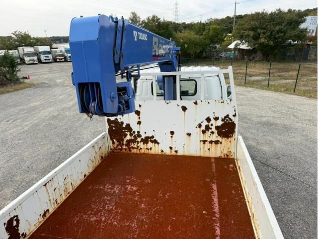 HINO DUTRO 2008 Image 31