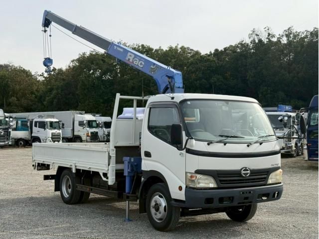 HINO DUTRO 2008 Image 31