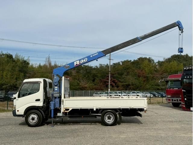 HINO DUTRO 2008 Image 31