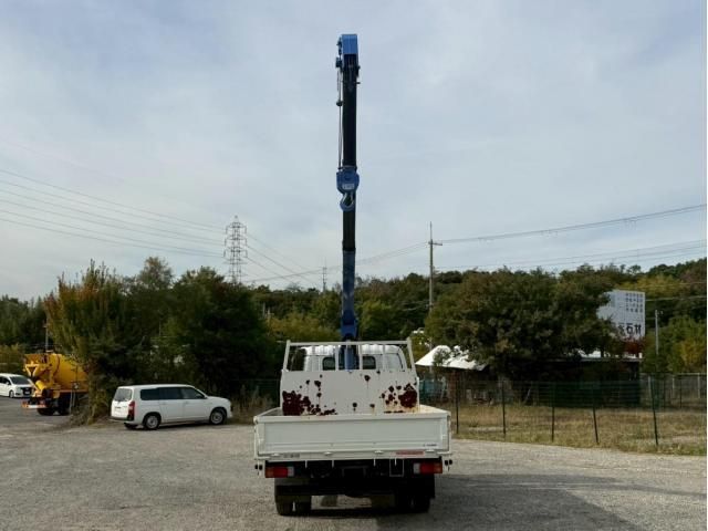 HINO DUTRO 2008 Image 31