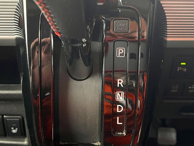 SUZUKI SPACIA CUSTOM 2019 Image 31