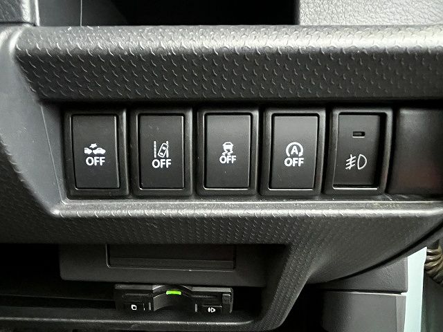 MAZDA FLAIR CROSSOVER 2019 Image 31