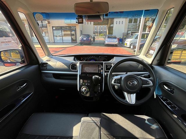 DAIHATSU TANTO CUSTOM 2017 Image 31